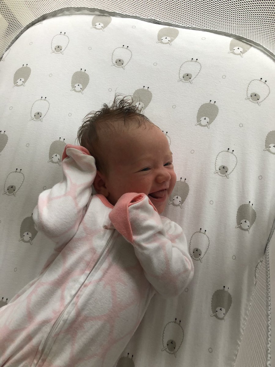 CassandraHollo_'s tweet photo. When I had my daughter back in August, Halloween seemed so far away. Now Halloween is this weekend and I only have one more week left of maternity leave with her😭 Time is a real thief. https://t.co/sUMskDZmUB