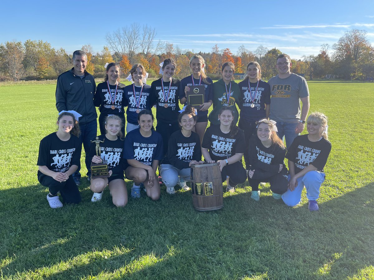 fdrxctf's tweet photo. What a great day at the dome! The FDR girls are MHAL Champs! Congrats to the FDR boys on a very strong second place finish. Hard work pays off! https://t.co/kno4qPLW1j
