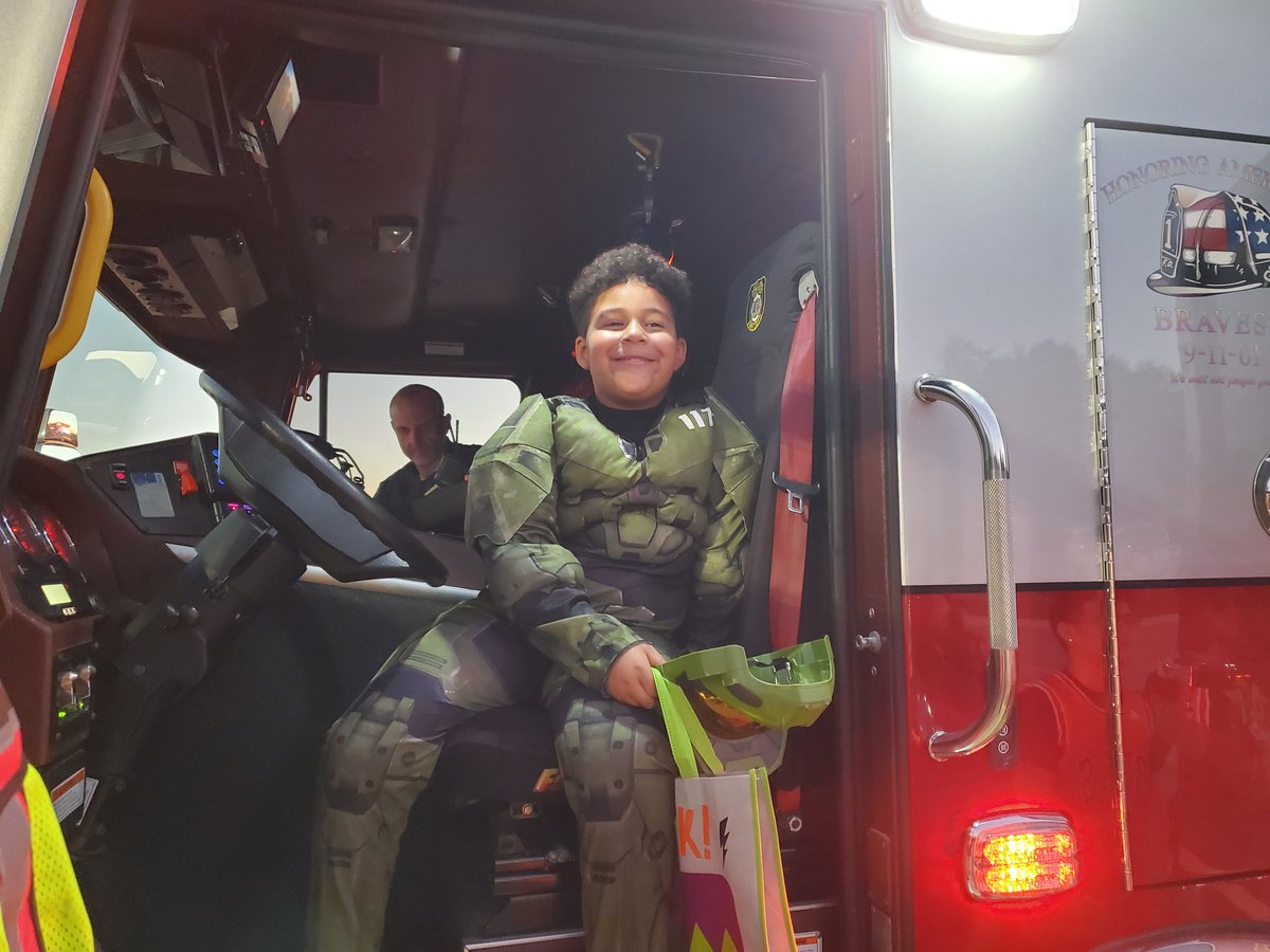 MaydeCreek Wrestling tweet media