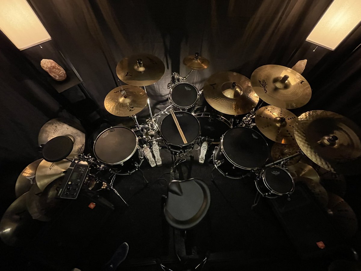 NickLona's tweet photo. 2 days away from our first show since 2016. fired up. https://t.co/lOs76qcNOn