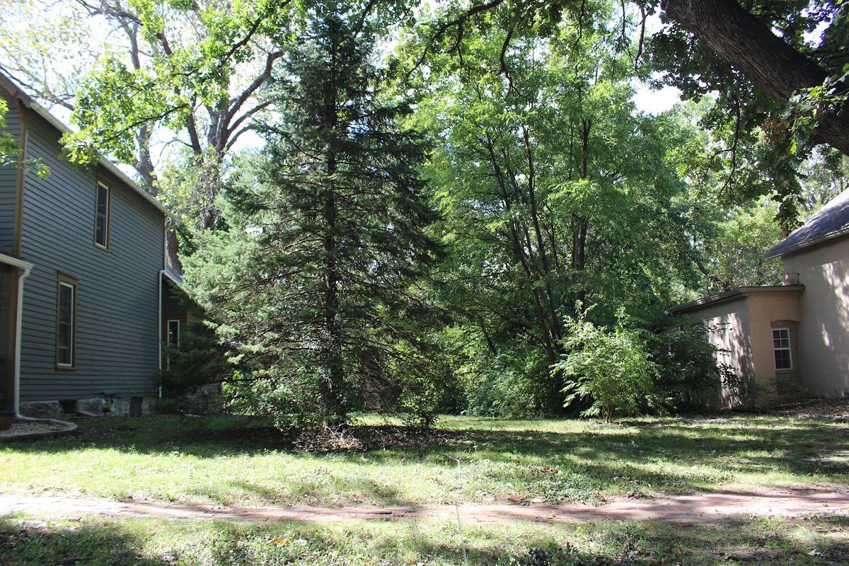 Project update! Although we were working to do both LCS and the Indiana Residence, due to timeline conflicts we must shift our focus and devote all our efforts on the residence. We submitted for a building permit and have started cleaning up site! Stay tuned! #Studio804