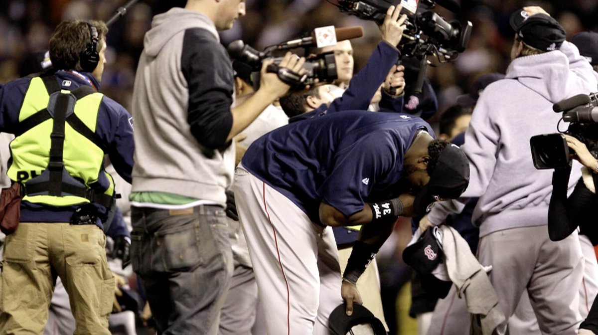 NESN's tweet photo. Happy 2007 &amp; 2018 Anniversary, Red Sox Nation 😍 https://t.co/48ouLUHrcm