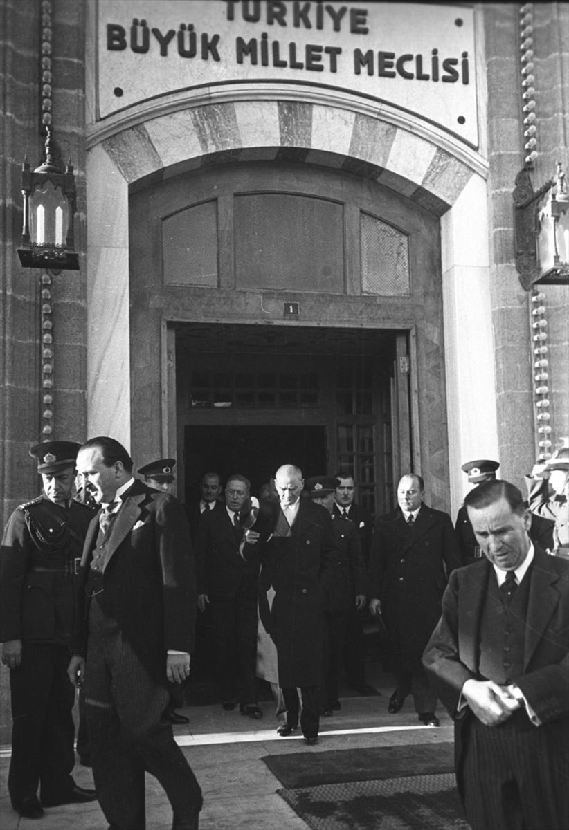 Cumhuriyetimizin 98. yıl dönümü kutlu olsun.