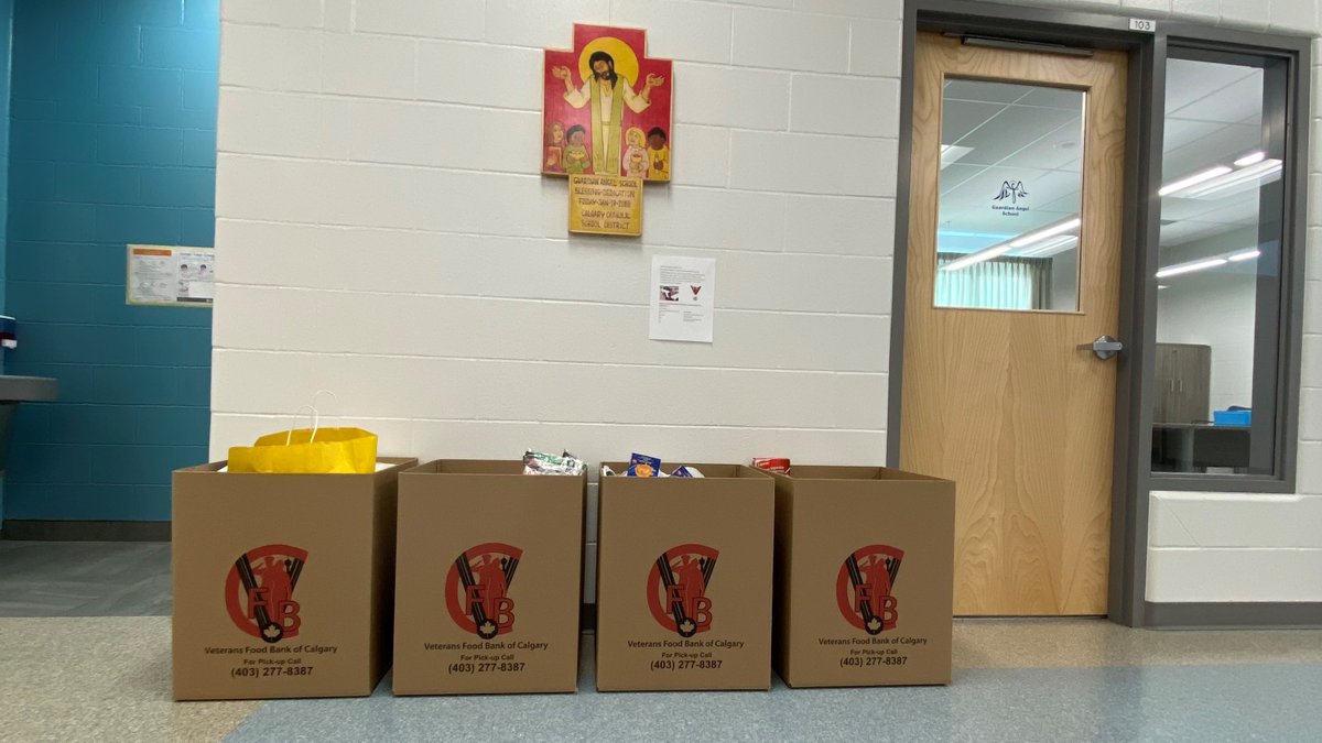 Our Food Drive for Calgary Veterans Services Society is underway until Nov 5th. The following items are needed: canned meat,brown sugar,yeast,flour,juice,dishwasher pods,unscented laundry soap,gluten free foods,toilet paper and paper towels. ❤️
<a href="/VetsFoodBankYYC/">The Veterans Food Bank of Calgary</a>