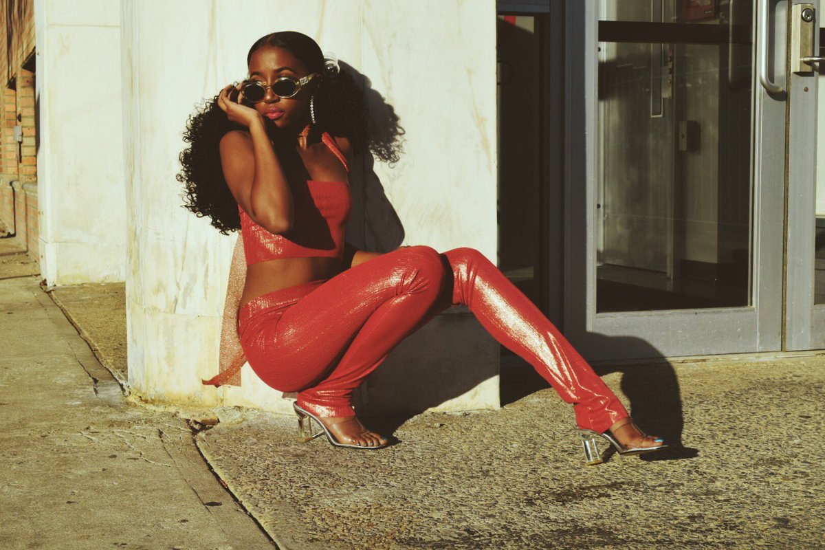 THEODDITYEYE tweet media