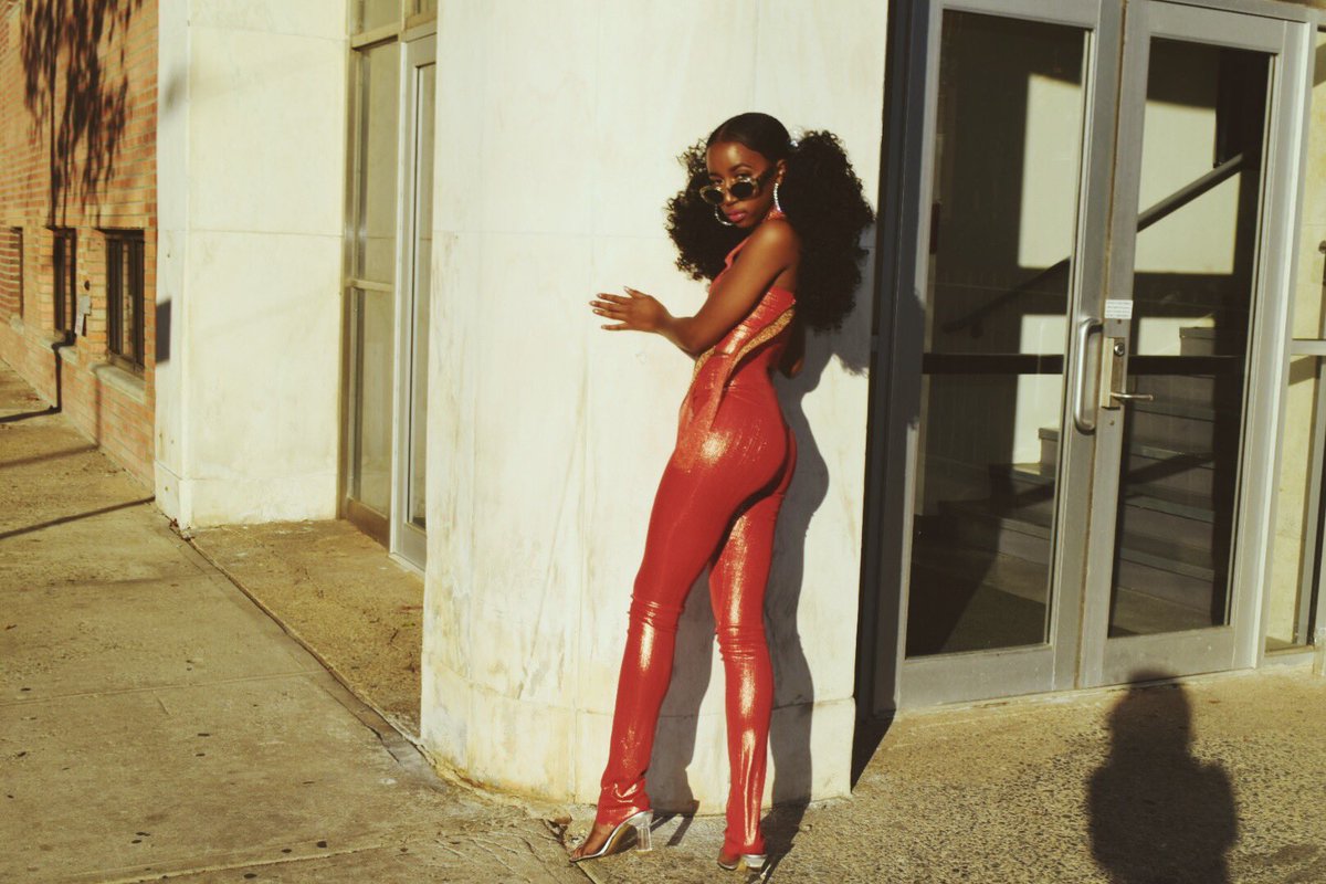 THEODDITYEYE tweet media