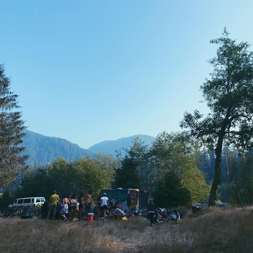 bikebuild's tweet photo. Drift West 2022 is filling up! Only 5 spots left to explore the beauty of the Pacific Northwest by bike and volunteer for local affordable housing organizations 🚲 Check out more details here: https://t.co/r9xsv7FIrr https://t.co/8uQbefQflk