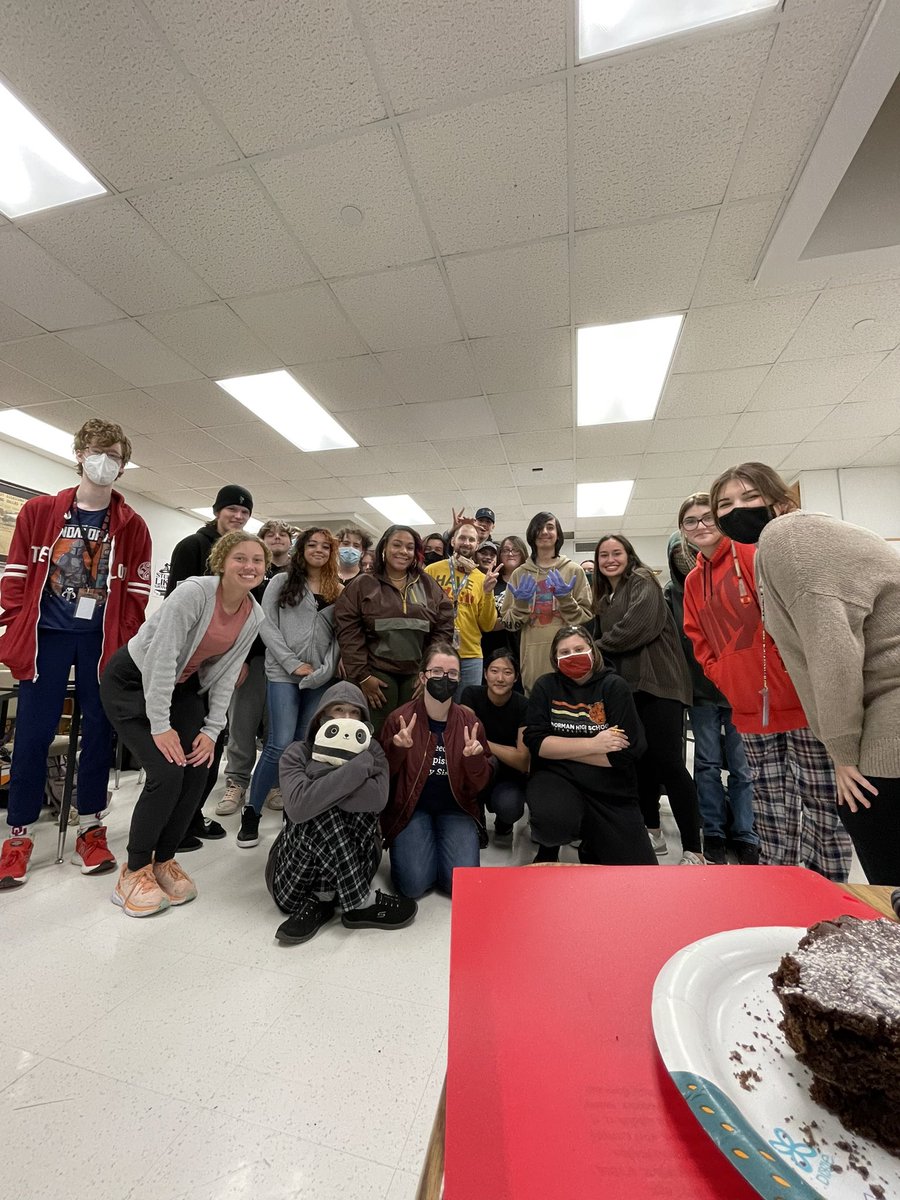 Kids threw a surprise party for me before the wedding tomorrow!

Norman feeling more and more like home ✊🏼✊🏼✊🏼

Love y’all!