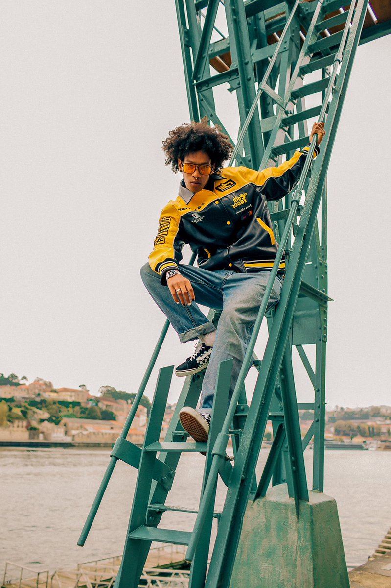 the_afroo's tweet photo. More from Portugal Fashion. Give me love 🥰🥰 and follow me on Instagram @the_afroo https://t.co/yADQ98lWEV