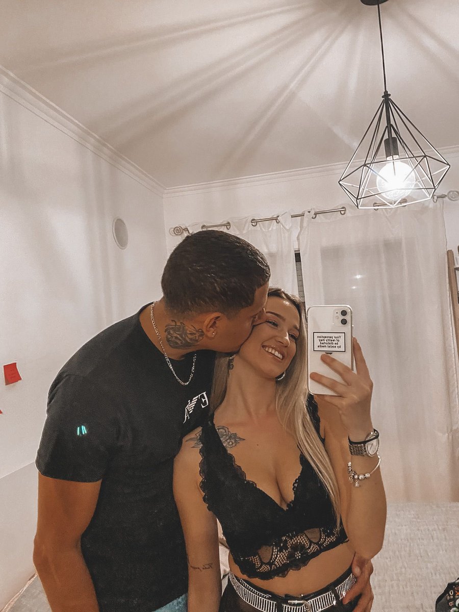 you are the reason 🖤
