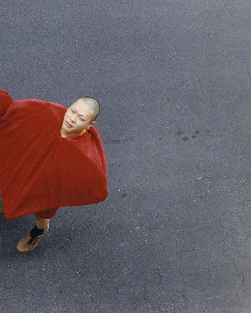 lunardeiity's tweet image. yaeji &amp;amp; oh hyuk by cho giseok for secret magazine issue 4, fall 2021