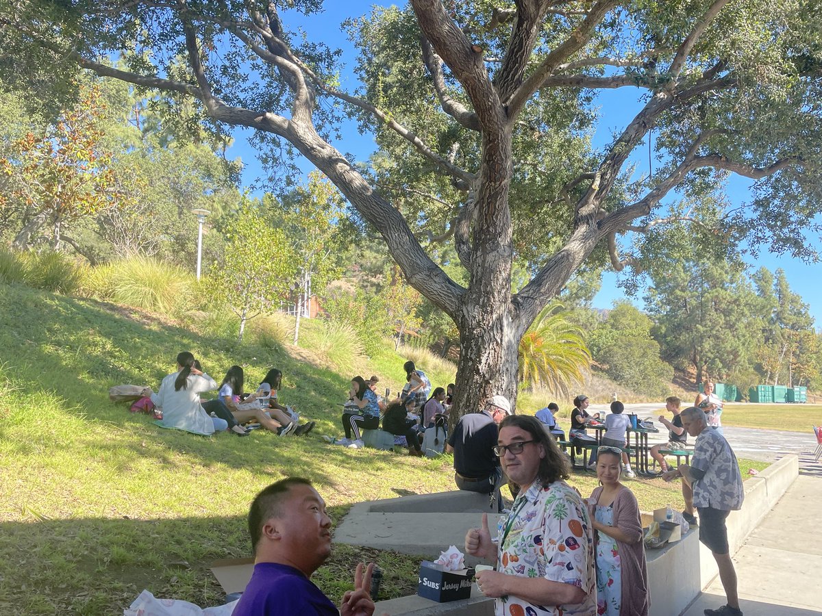 The 8th grade team at @FoothillsMS celebrated some of our amazing students today at a recognition “picnic” luncheon. These students’ contributions to their classroom and school communities make a positive and profound impact each day.