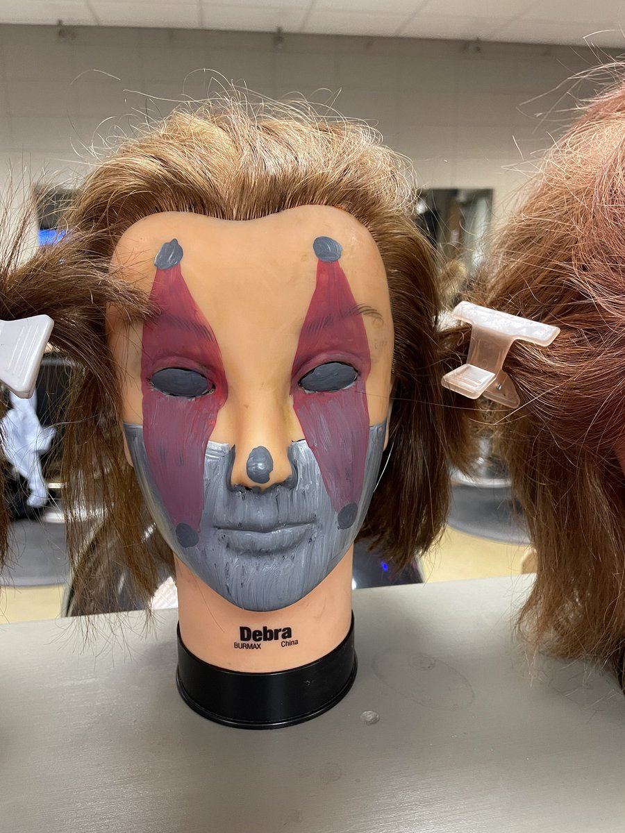cliffpope's tweet photo. Great wrap up to special effects make up week!  Will tweet some more pics #hueytownhighcosmetology #jefcoedcareertech #HYT https://t.co/XDN0Ud7Gz8