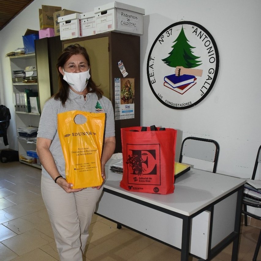 EDUNER - Libros para conocer tweet media