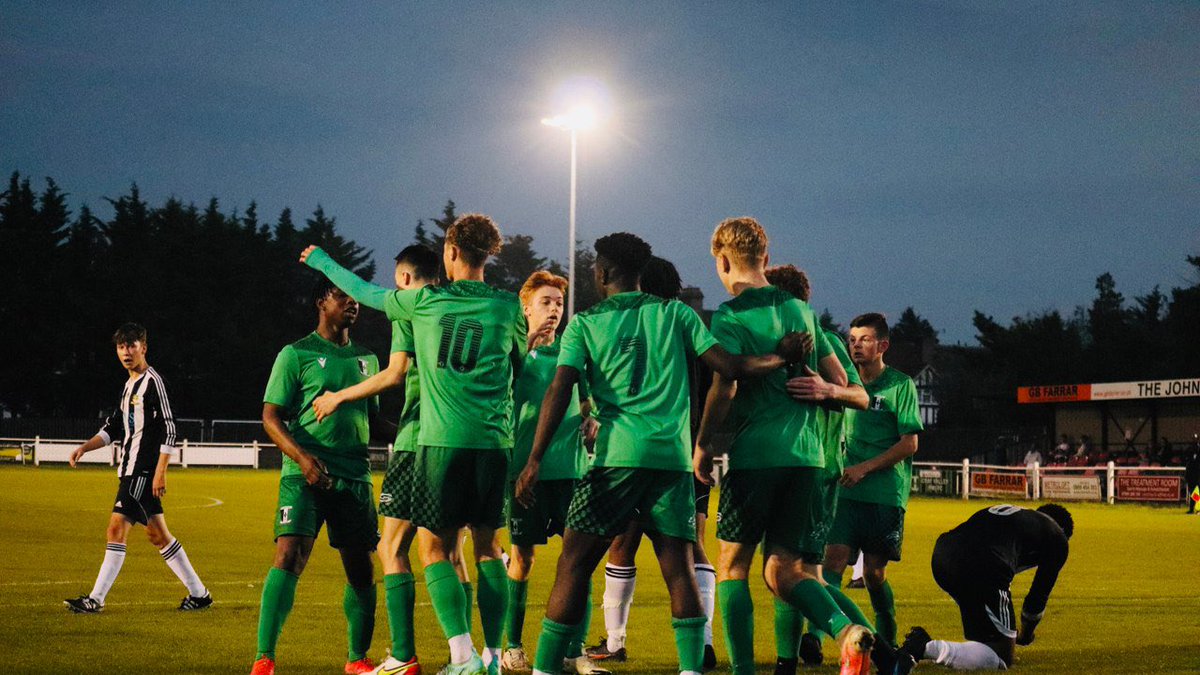 Cray Valley PM FC (@crayvalleypm) on Twitter photo News reaches us that our U18 Side have maintained their 100% start in the <a href="/_AndersonTravel/">Anderson Travel</a> <a href="/IsthmianLeague/">The Pitching In Isthmian League</a> Youth East Division tonight beating <a href="/egtfcwasps/">East Grinstead Town FC</a> U18βs 3-0 to make it five wins in five. #COYM News reaches us that our U18 Side have maintained their 100% start in the <a href="/_AndersonTravel/">Anderson Travel</a> <a href="/IsthmianLeague/">The Pitching In Isthmian League</a> Youth East Division tonight beating <a href="/egtfcwasps/">East Grinstead Town FC</a> U18βs 3-0 to make it five wins in five. #COYM