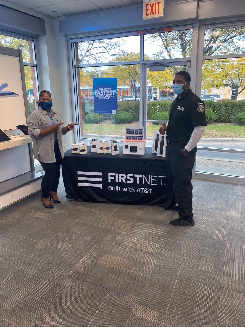 Today is National First Responders Day!!! Help me honor these brave individuals <a href="/TomMonahan10/">Tom Monahan</a> <a href="/GreaterLakesMkt/">Greater Lakes Market 🌊</a>