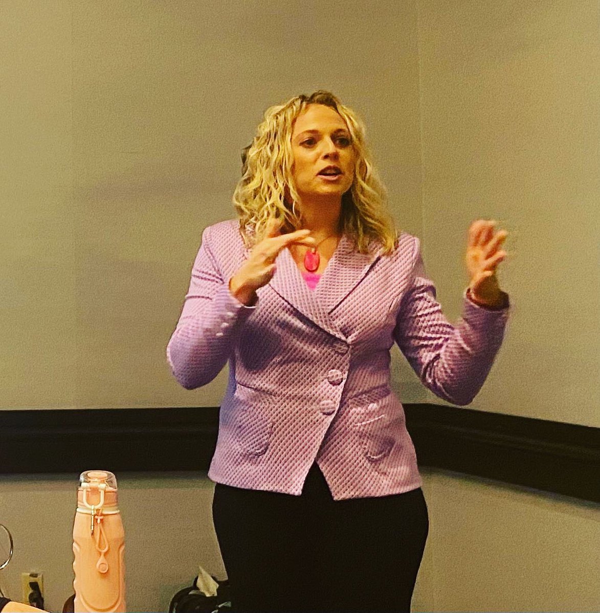 numarketingllc's tweet photo. What a great day at the @SMPSswrc! Lindsay Young co-presented w/ Barbara Shuck on Spot-On On Call Proposal. Thanks to the committee &amp; attendees for the warm welcome. The speaker gift rocks! #aecindustry #aecmarketing #construction #architecture #engineering #clientresearch https://t.co/mhj8yPkL7w
