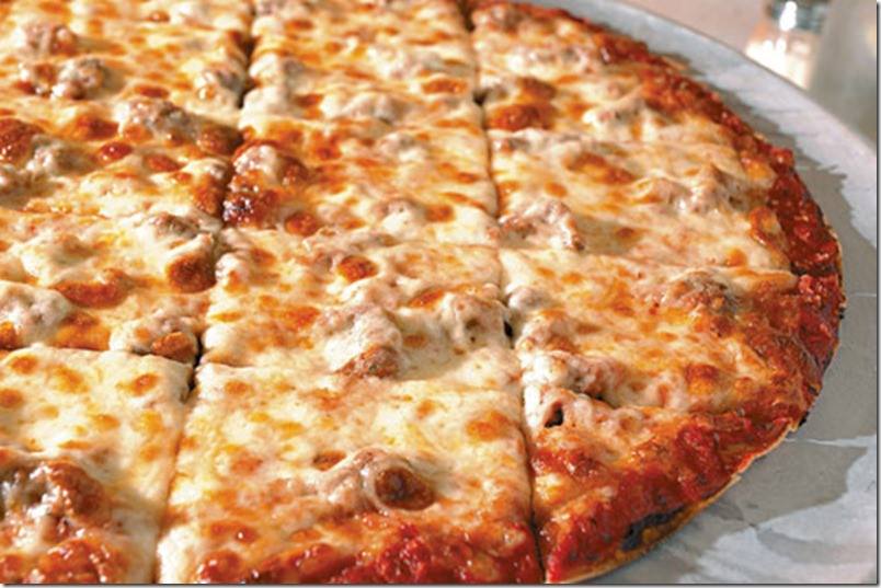 RFCarbones's tweet photo. Great night for a LARGE pizza for the price of a small...
715-426-7847

#rfcarbones #riverfallspizza #thursdayspecial https://t.co/HyRq42I4wO