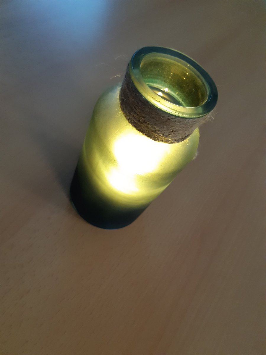 Avui junt amb l'equip impulsor de <a href="/la_vitxeta/">Escola La Vitxeta</a>, hem engegat el camí de la facilitació... compartim, reflexionem, connectem i mantenim encesa la llum de la il.lusió per seguir construint aprenentatge. Sou un gran equip!