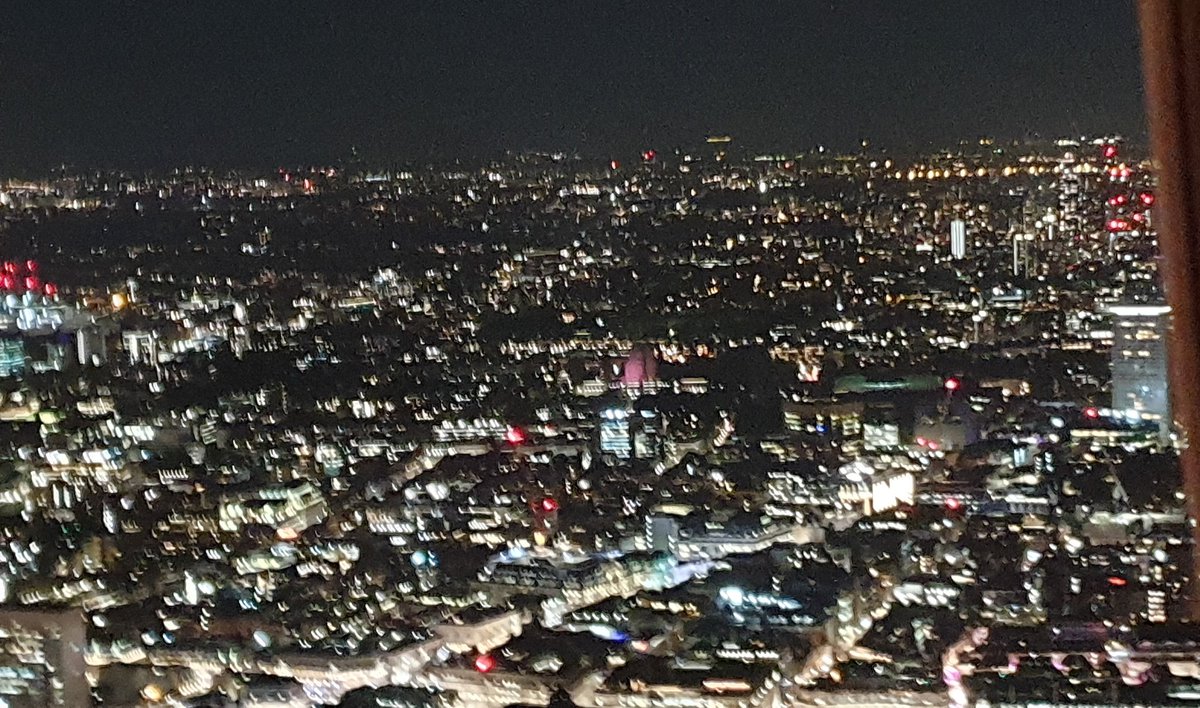 EMDoc_AB's tweet photo. Busy Medic 1 shift finished with London night views on the way back to pad @StruttMike @themattmak @LDNairamb #HM27 https://t.co/CSCO9iTmxw