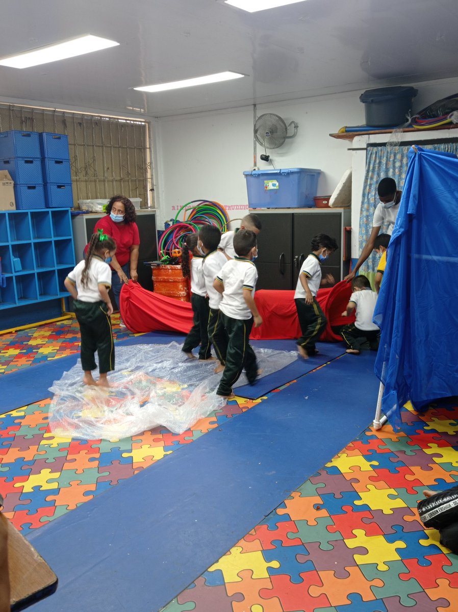 yulitza84006972's tweet photo. @TelepacificoTV @Educacion_Cali @IERAMONARCILA #Educacion #Comuna14 #DistritoDeAguablanca #Sub18 https://t.co/NGaFirh0ST
