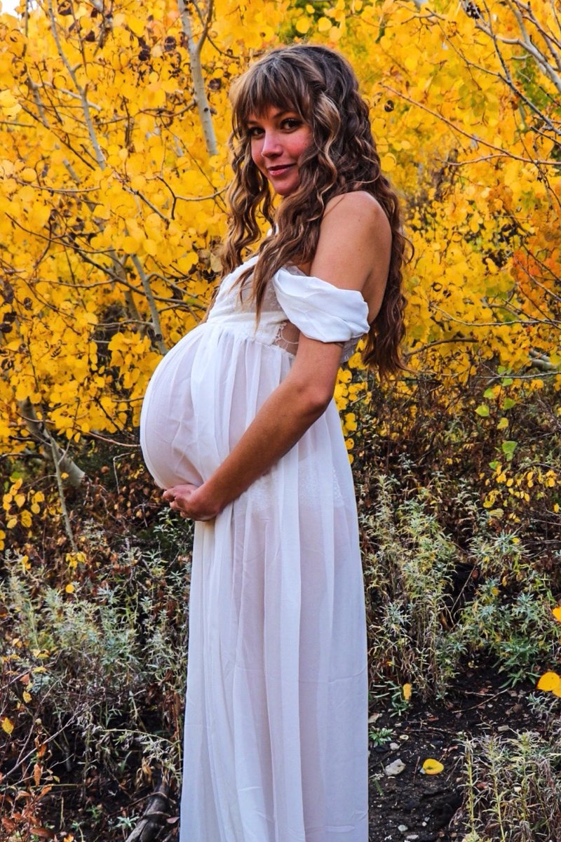 Blessed 🙏🏼❤️🙏🏼 Thank you for sharing your life with me <a href="/emm4lee/">E.M.M</a> Thank you for the photos @cademichelle_photography 🙏🏼