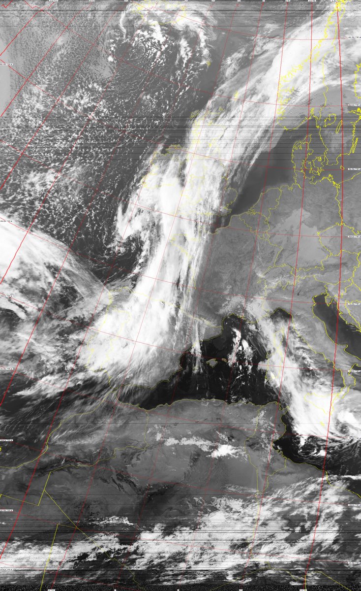 IW3HOI's tweet image. Here we are: I test my #SDRplay #RSP2pro with SatDump. Few passes: #MetopC and #NOAA18. No problems and see the results! I have some LTE interferences but I think this is not too bad. Thanks @aang254 for the new #SatDump release!