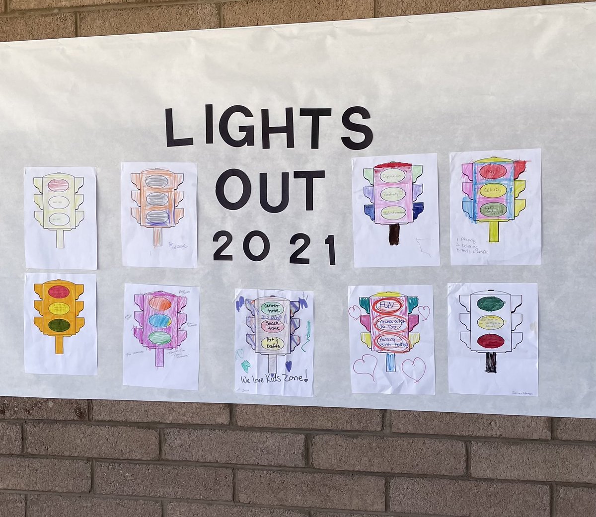 KidZoneAZ's tweet photo. Check out what students and families at @FoothillsEl had to say about KidZone! https://t.co/5giYu1TPzj