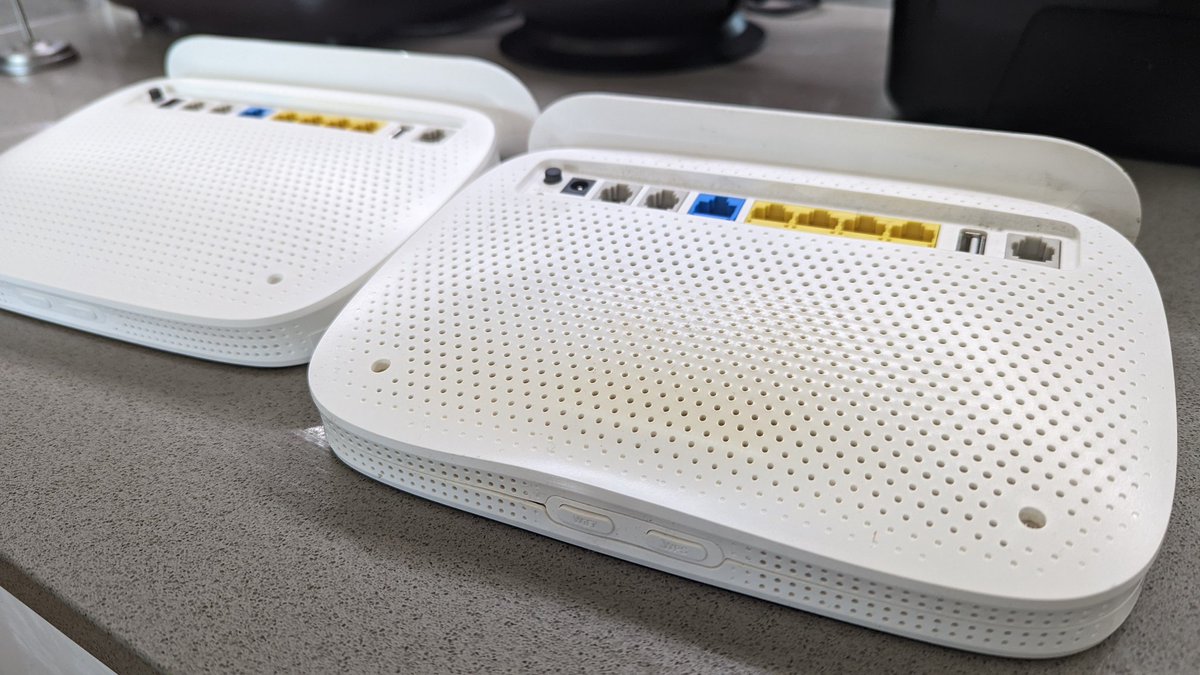 davemira's tweet photo. Til: TP-Link modems will happily cook themselves to the point of deformation if you accidentally let a rug fall behind the couch.
Thankfully the giveaway was flaky wifi and not, you know, the house burning down! https://t.co/0aSOjyWGrk