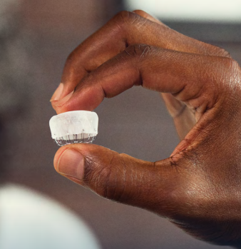 PharmdRudd's tweet photo. How am I #thisold and just learning that left atrial appendage
(LAA) closure devices are this big?!

Learn something every day, especially at #ACForum21!  This pharmacist learns non-pharmacologic therapy 2day! 

Thank you @AnticoagForum for making me a better clinician! https://t.co/h3UD2myfBd