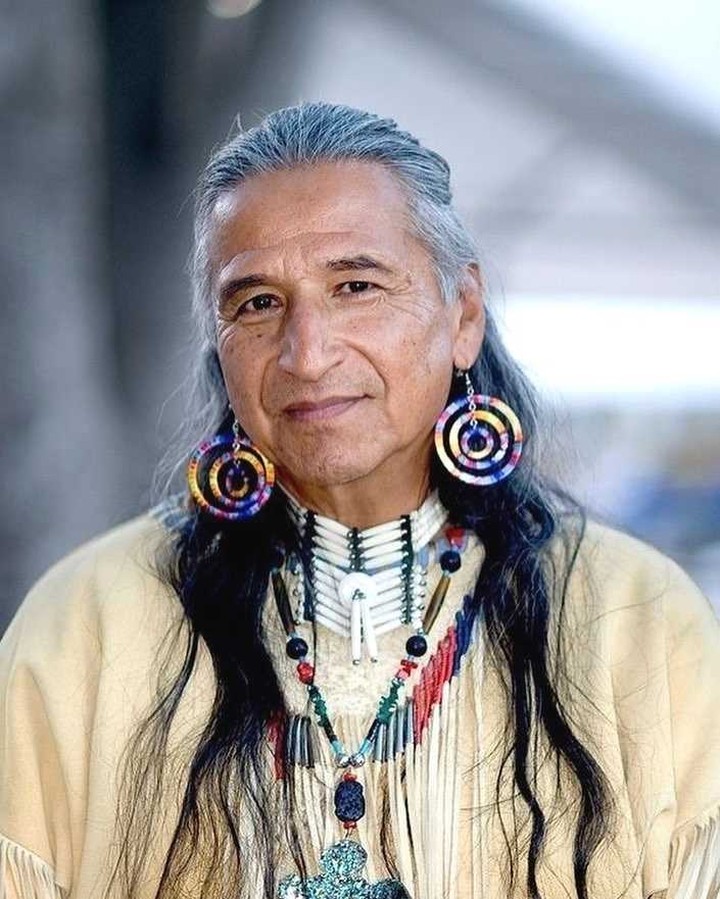 Native Americans tweet media