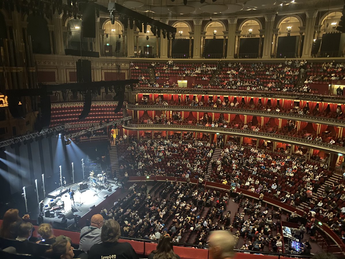 Jules🦋 tweet media