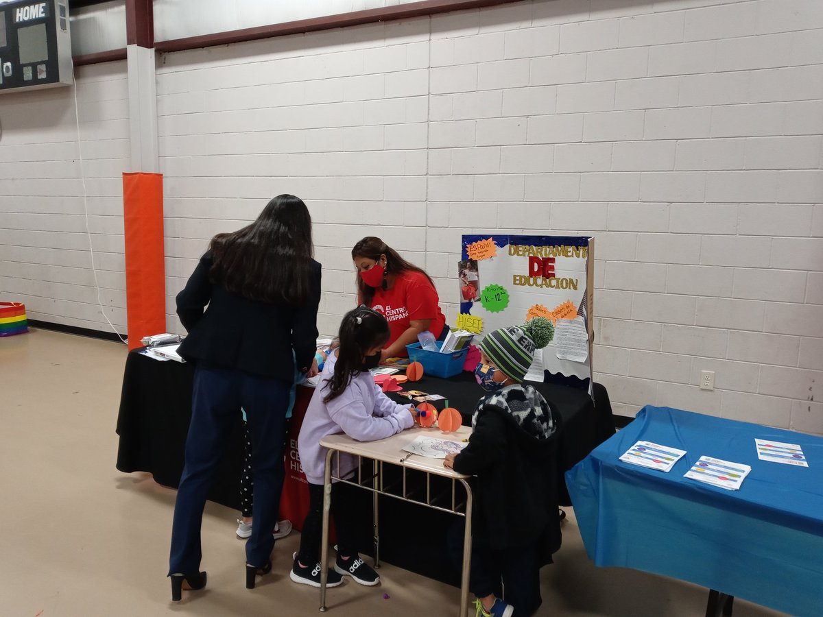 Emily Lewis tweet media