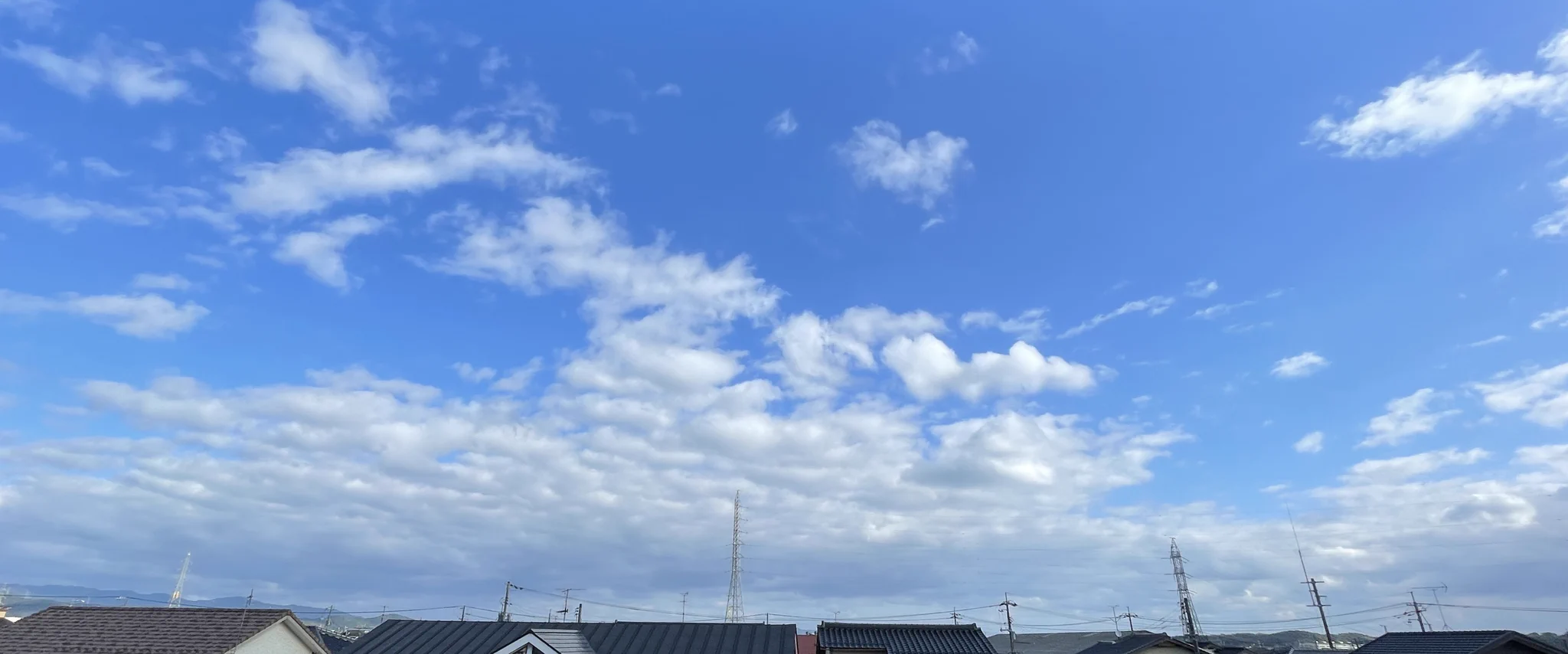 ☀️島根県松江市は晴れ☀️　
雲が多めですが爽やかです
日曜日は #ハロウィン ですね。
だからって仮装とかしないけど（笑）カボチャ料理でも、という方この方法いかがでしょうか。
衝撃的。
あぁ‥残り23です‼
#何がとは言わない
#企業公式が毎朝地元の天気を言い合う 
#企業公式秋のフォロー祭り  