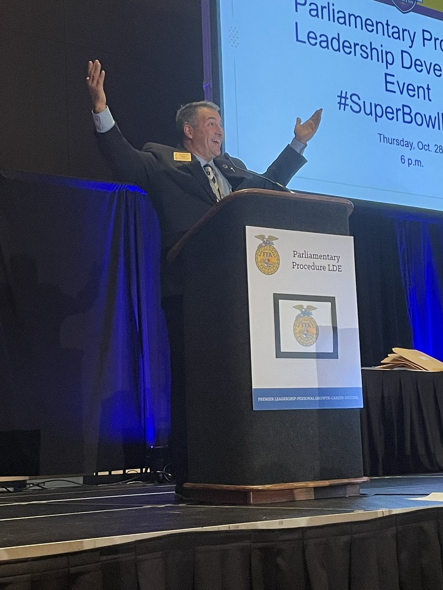Applause for my friend @FosterDanielD for his service to <a href="/NationalFFA/">National FFA</a> in the parliamentary procedure LDE. This is his last FFA convention as superintendent of the event.