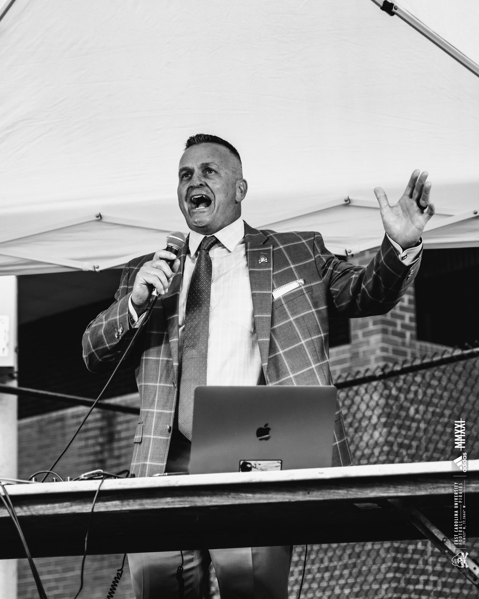 ☠️ 𝕹𝖎𝖌𝖍𝖙 𝖔𝖋 𝖙𝖍𝖊 𝕭𝖔𝖓𝖊𝖞𝖆𝖗𝖉 ☠️