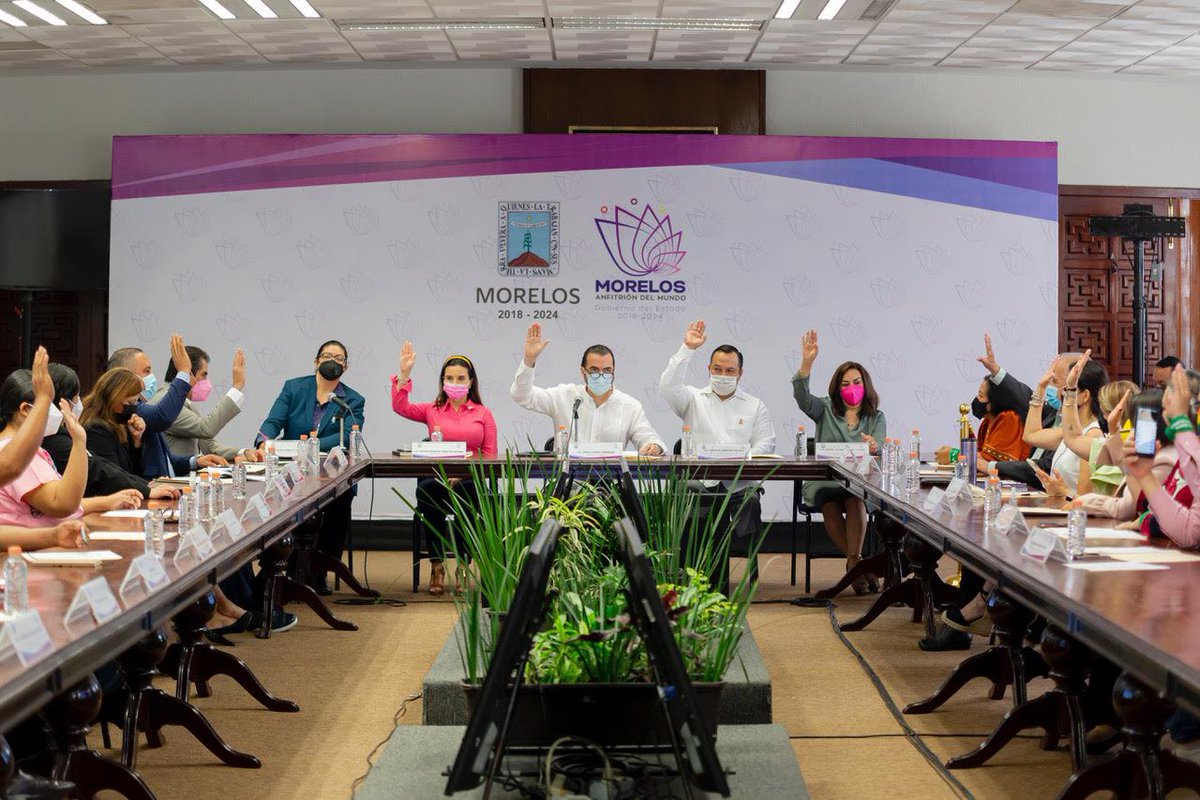 SG_Morelos's tweet photo. Instala Pablo Ojeda Consejo Estatal para prevenir la discriminación en Morelos 

•Se busca contribuir al desarrollo cultural, social y democrático de la entidad; formular y promover políticas públicas para la igualdad, entre otros https://t.co/cxpuyogUHs https://t.co/AHhF2VjNsw
