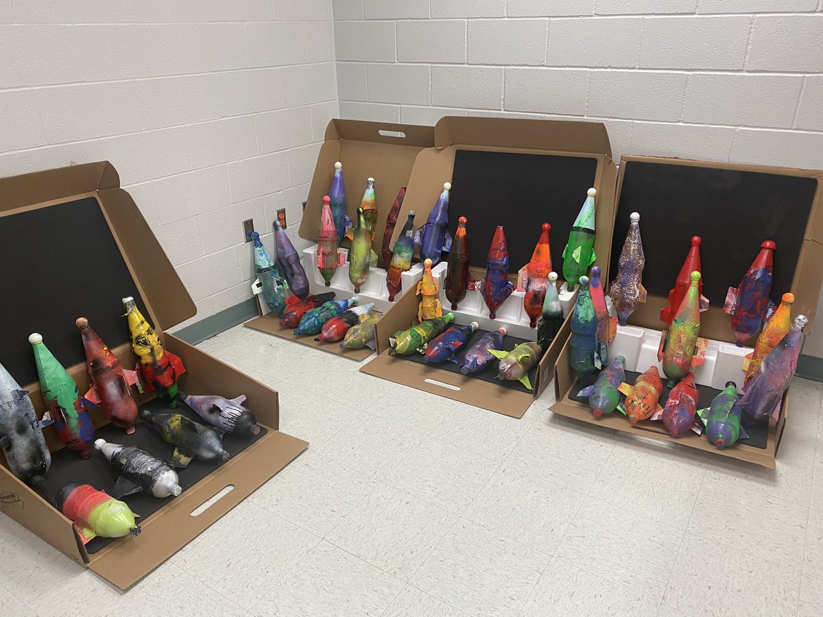 Cesarcodez's tweet photo. Google slides presentation 🖥✔️ 
Bottle rocket assembly 🛠🪛✔️
Hydro-dip 🔥🎨✔️
Now for our launches next week! 🚀 ..to be continued... https://t.co/Nqv7ZQRfLT