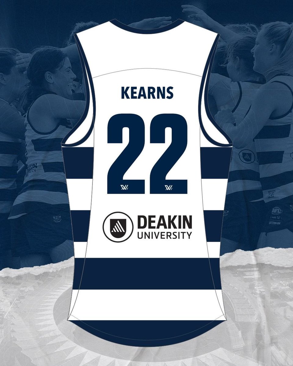 aflw_ireland's tweet photo. There is only ONE New Irish Player Guernsey Number Reveal this season..........

AND ITS DROPPED...... 

We look forward to seeing @Raachkearns wearing Number 22 for @catswomens for @aflwomens 2022 💪☘️💚

#AWholeNewBallGame https://t.co/GSzTRAXmzr