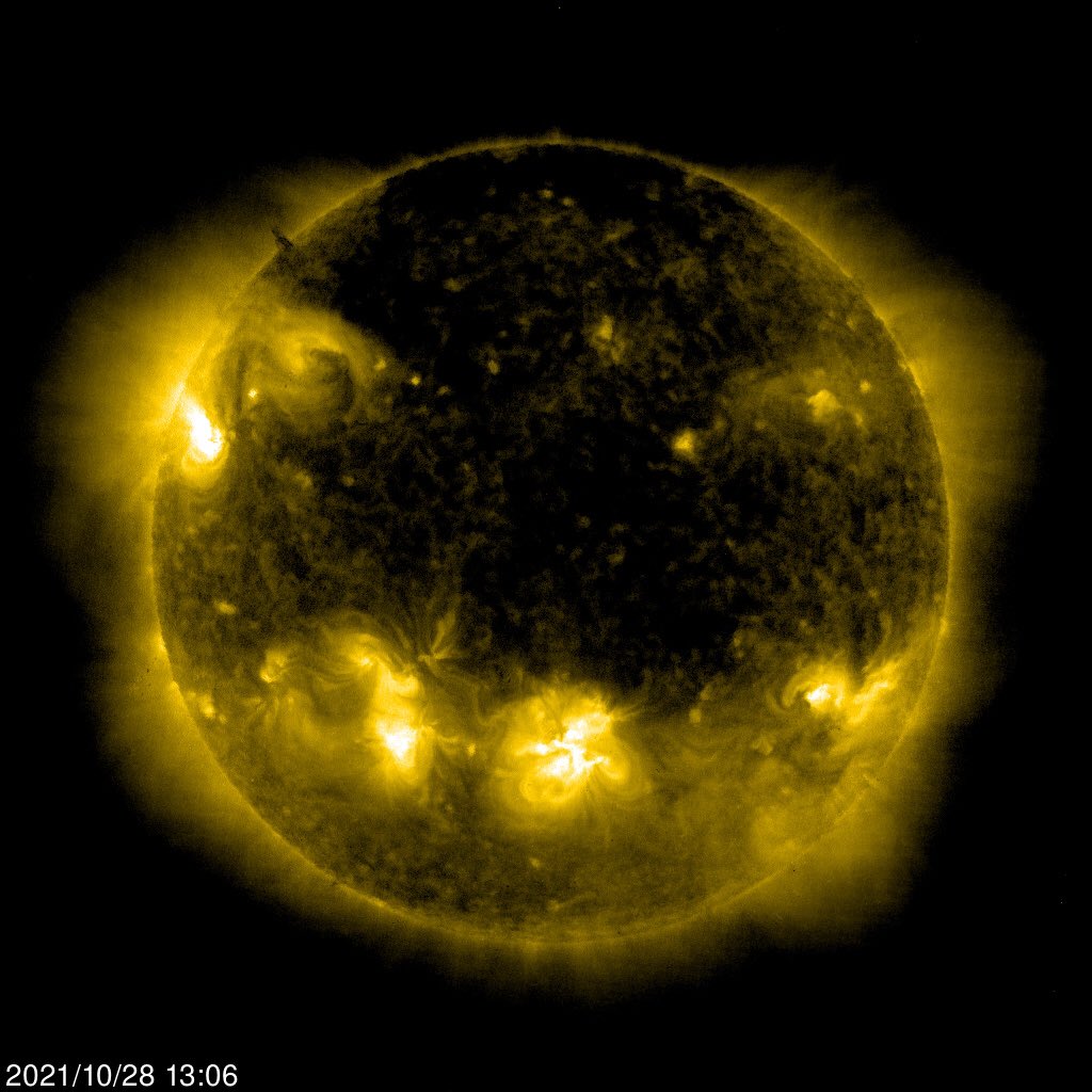ChaacTlaloc's tweet photo. Muy fuerte actividad de la #flamarada Solar durante hoy https://t.co/nhWRnKKyDR
