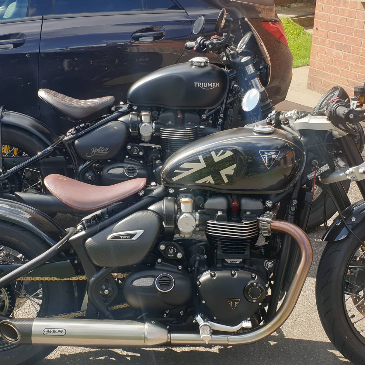 Danny_b73's tweet photo. Disappointed to say the least with @OfficialTriumph and @UKTriumph my 2017 Bobber Black has suffered a total gearbox malfunction great bikes but should this happen on a bike with only 4000 miles on the clock? The whole shaft has sheared!!! No help offered by Triumph poor show 👎🏽 https://t.co/y8mBXocFHD