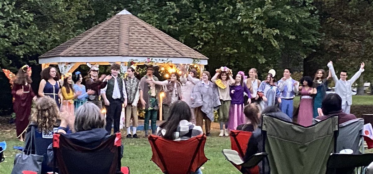 I’m blown away - what an amazing play!! SO impressed with our kids! Go see @WonderWhitman’s production of A Midsummer Night’s Dream!👏🏼