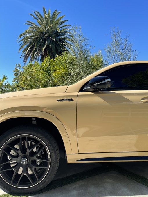 2021 AMG gle 63 s coupe✨Obsessed with my new wrap🤎 https://t.co/lPdGIY9wu2