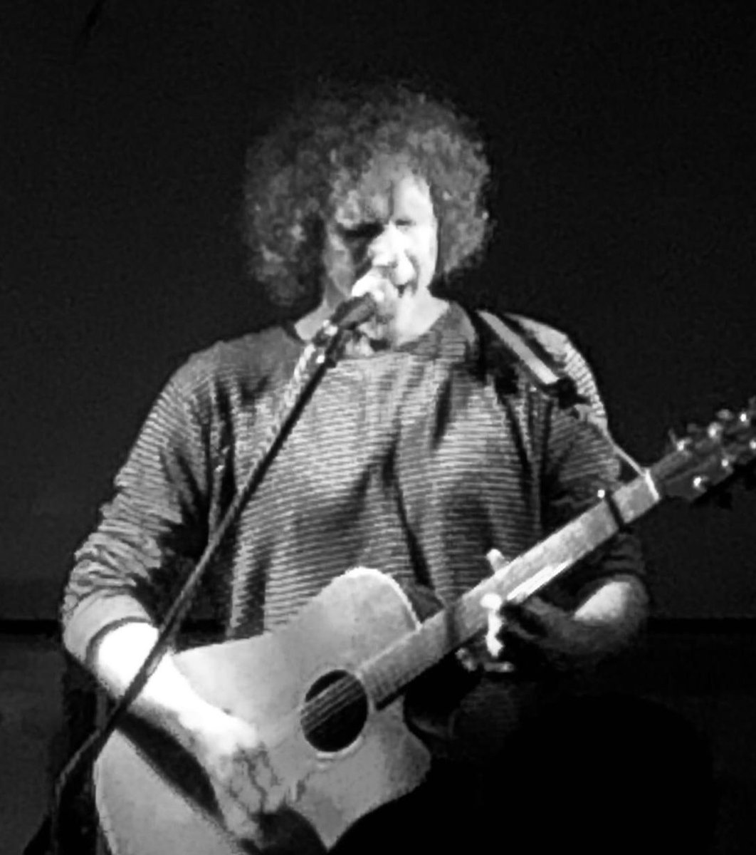 Andy Burden tweet media