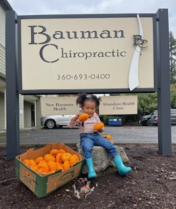 ParksforClark's tweet photo. Pumpkins have made a stop on their way to BOOVILLE + #shopvanmall. Looks like they're a big hit! Thank you Bauman Chiropractic for supporting BOOVILLE. 🎃 Your investment with #ParksforClark creates access to swimming, water safety and family time. #goplayvancouver #iqCreditUnion https://t.co/9AMPni3ZyN