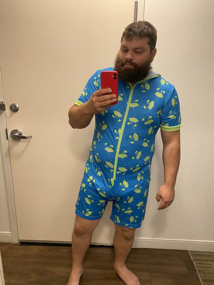 Diaperboi007 tweet media