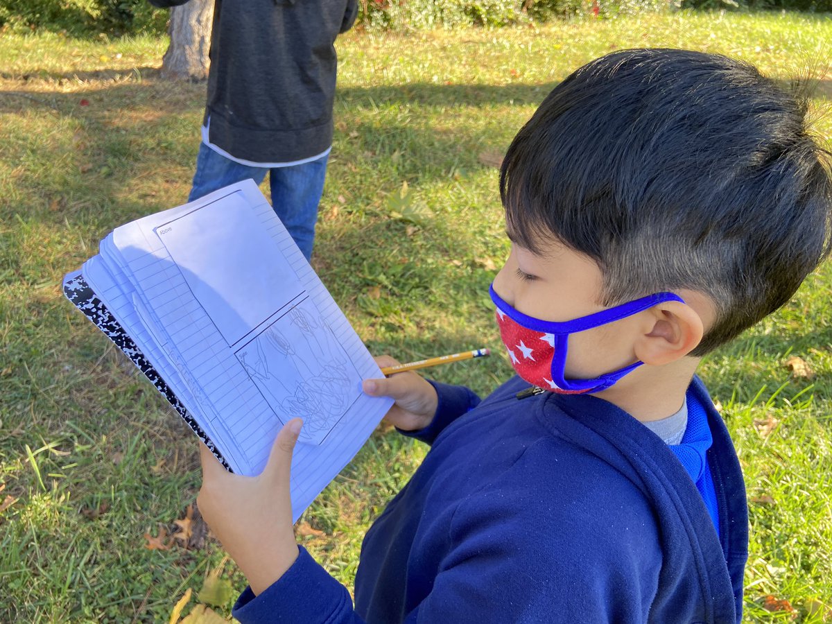 MrsScottsTeam's tweet photo. We enjoyed the fall weather while observing our schoolyard ecosystem π#fall #futureecologists https://t.co/5qofHfNDb9