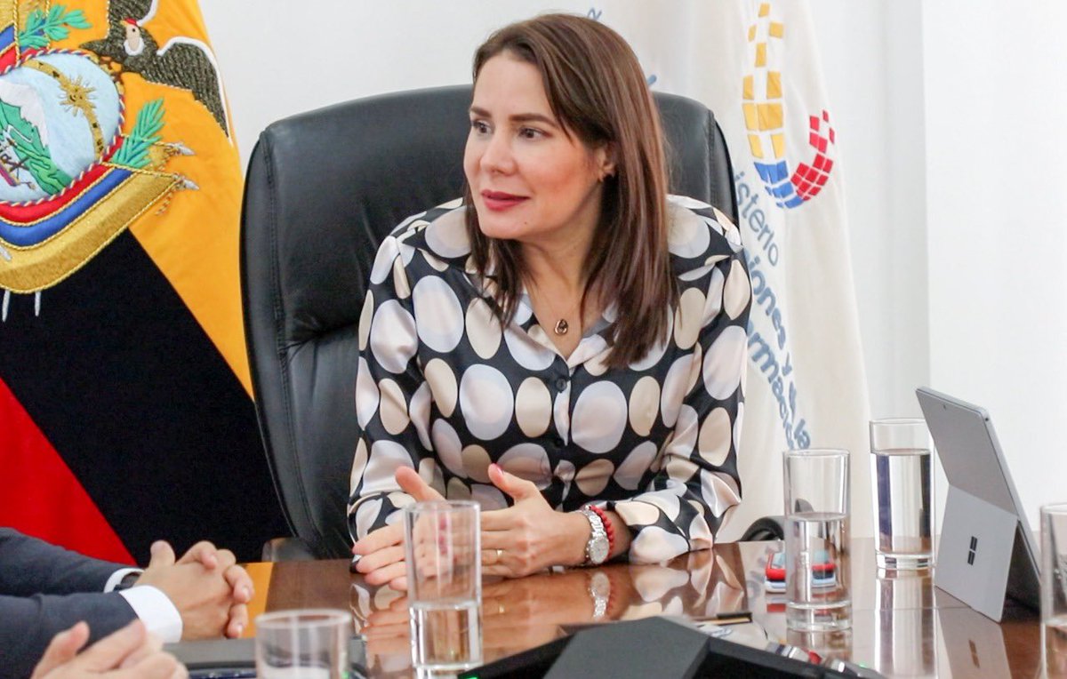 vmaino's tweet photo. Tenemos convicción social y apoyamos al sector privado.

Con la Cámara de Innovación y Tecnología Ecuatoriana @CITECec analizamos aspectos como habilidades digitales, comercio electrónico, regulación y simplificación de procesos. Hoy las empresas confían e invierten en el país. https://t.co/xk1sOJxkKf