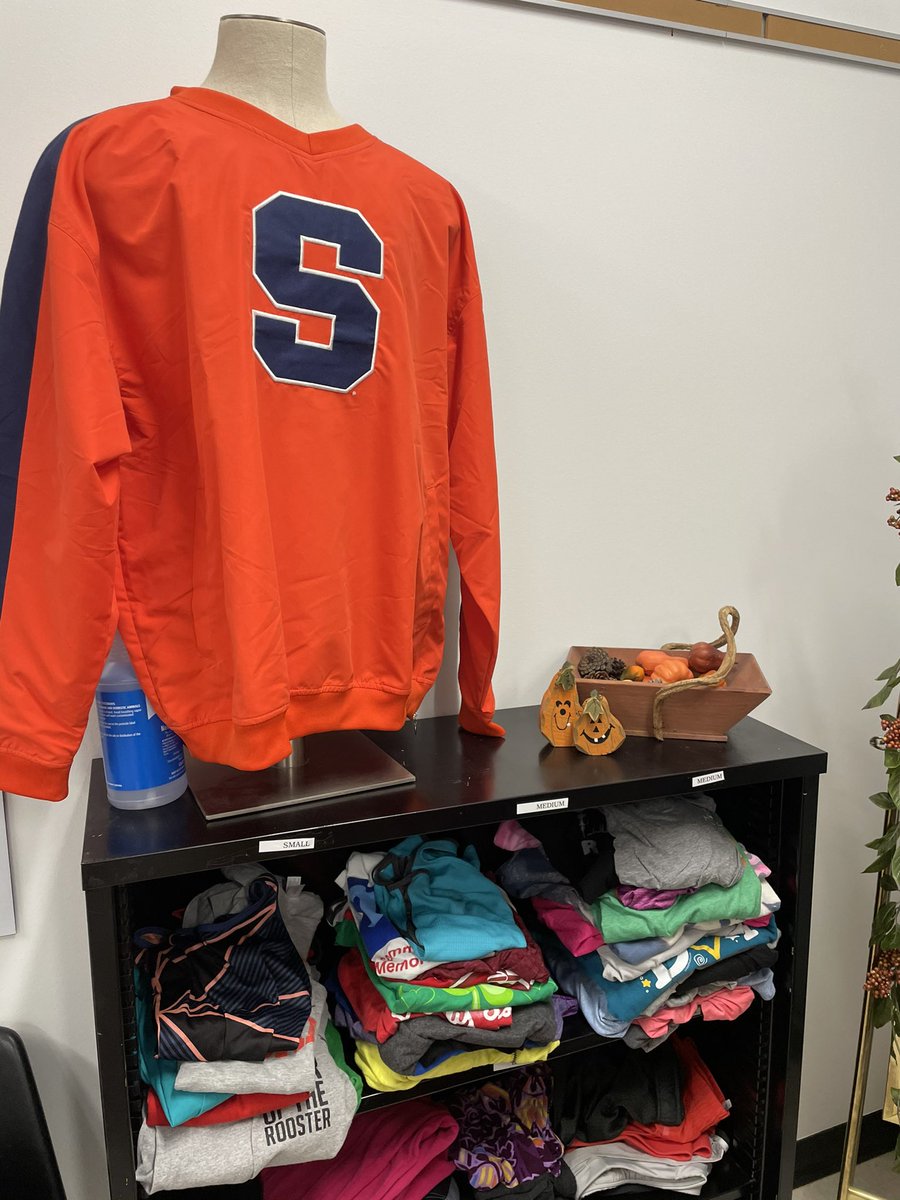And here are some of our fall decorations!