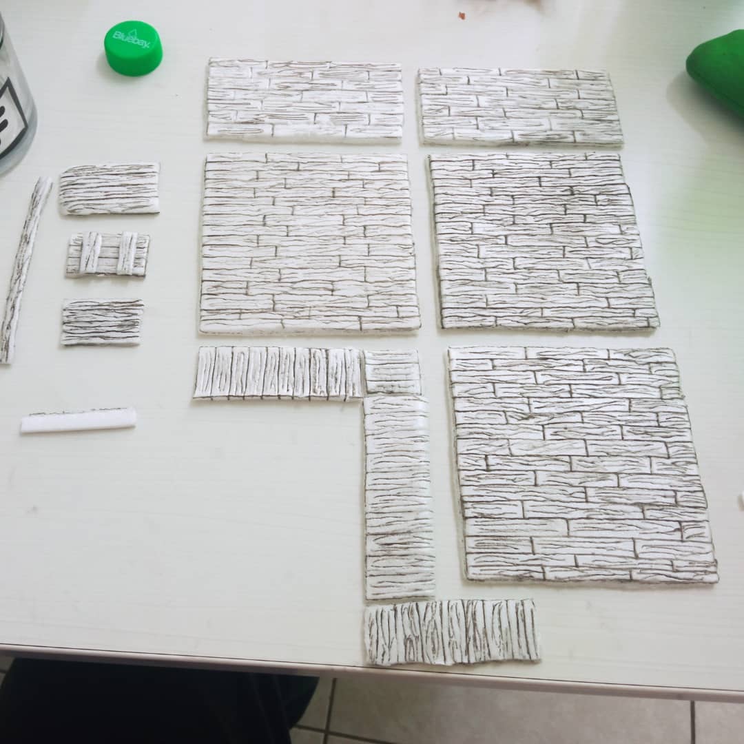 jagm270780's tweet photo. Crafting tiles for the black cabin scenario . Icewind dale 
#icewind #rimeofthefrostmaiden #dnd5e https://t.co/cgTL0Sz60g